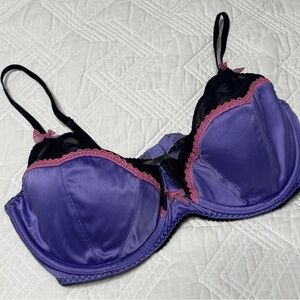 Victoria’s Secret Sexy Little Things Bra Size 36D